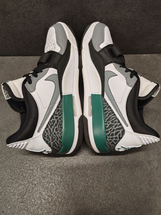 Nike Air Jordan Legacy r. 45