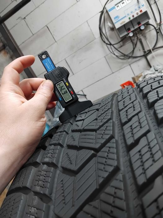 Шини бу 265/45 R21 Pirelli Scorpion Winter Комплект Зима