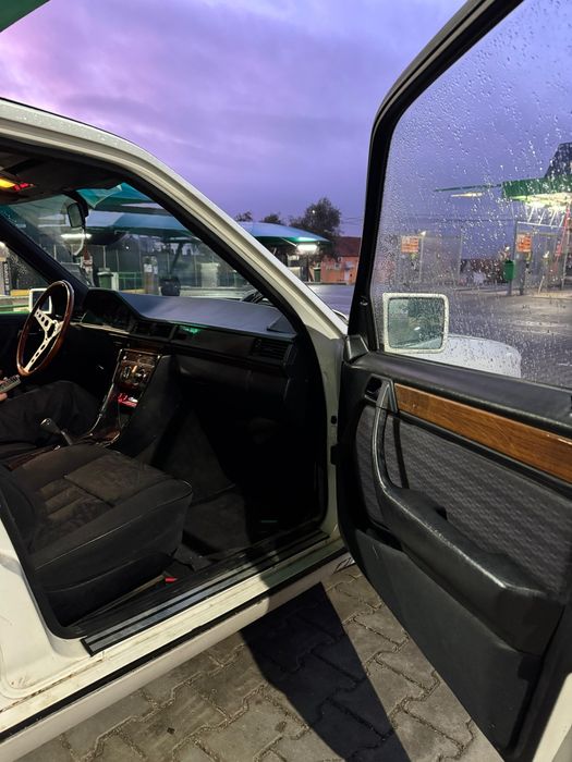 Mercedes w124 200d 1986