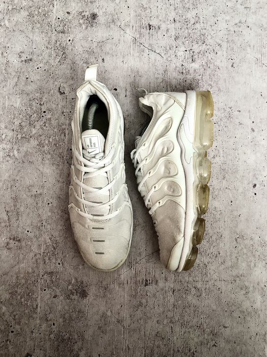 Кроссовки Nike Air Vapormax Plus