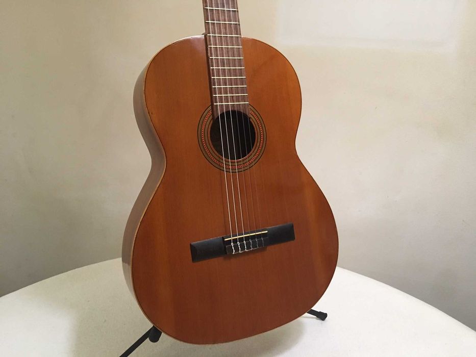Guitarra clássica espanhola  "Esteve" , antiga em muito bom estado