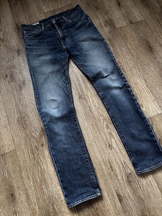 Levi’s Premium 511 — L