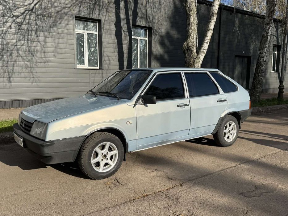 Продам ВАЗ- 2109