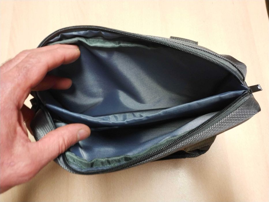 Laptop or Tablet Bag Like New64585091720067121