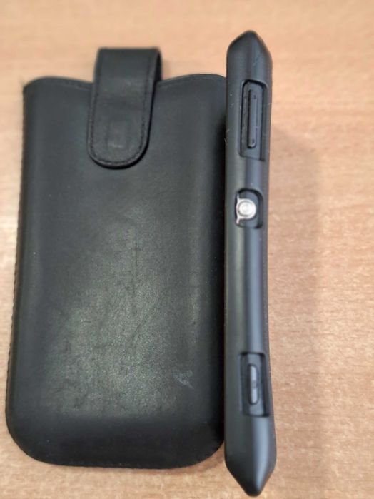 смартфон sony xperia с2105