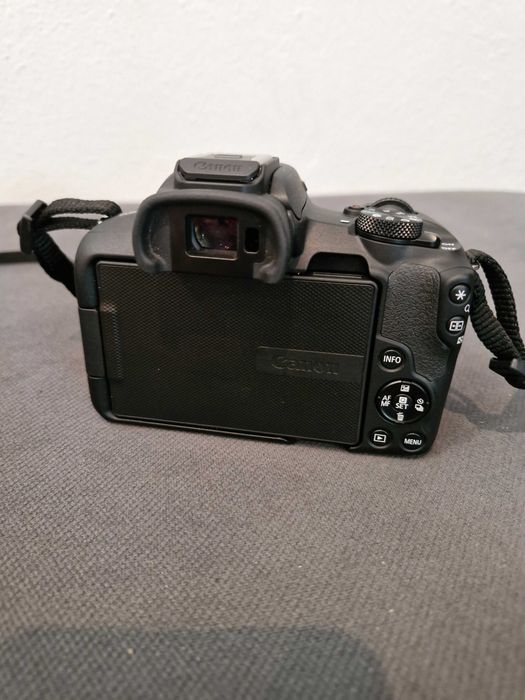 Venda Canon R50+Lente kit RFS 18-45IS + Bolsa + cartão 128gb