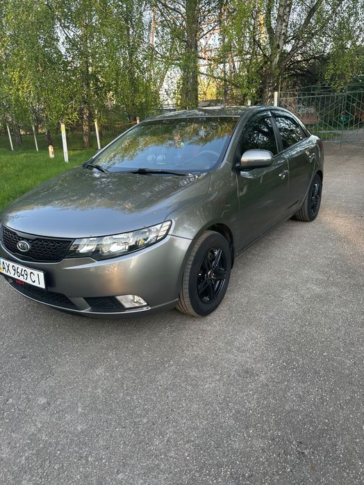 Авто KIA Cerato