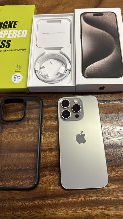 iPhone 15 Pro 256GB Natural Titanium