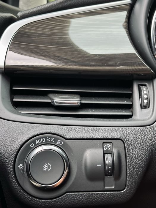Продам идеальный Buick Envision