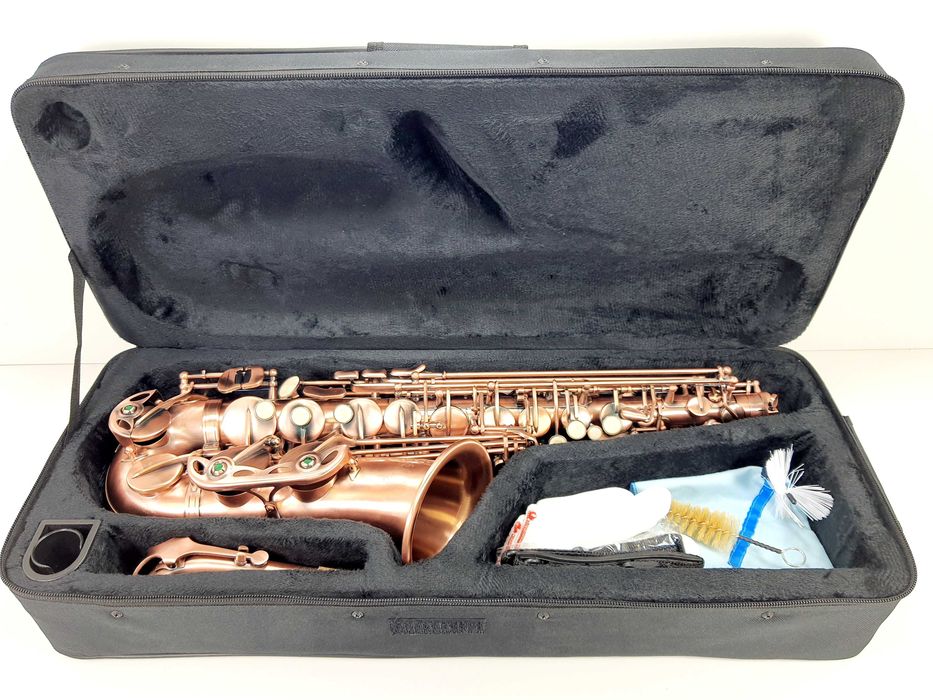 Saksofon Altowy Btuty Eb E-flat Komplet