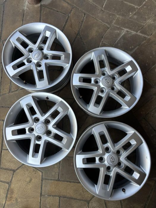 Оригінальні диски 5/114.3 r16 6.5j et51 kia  hyundai