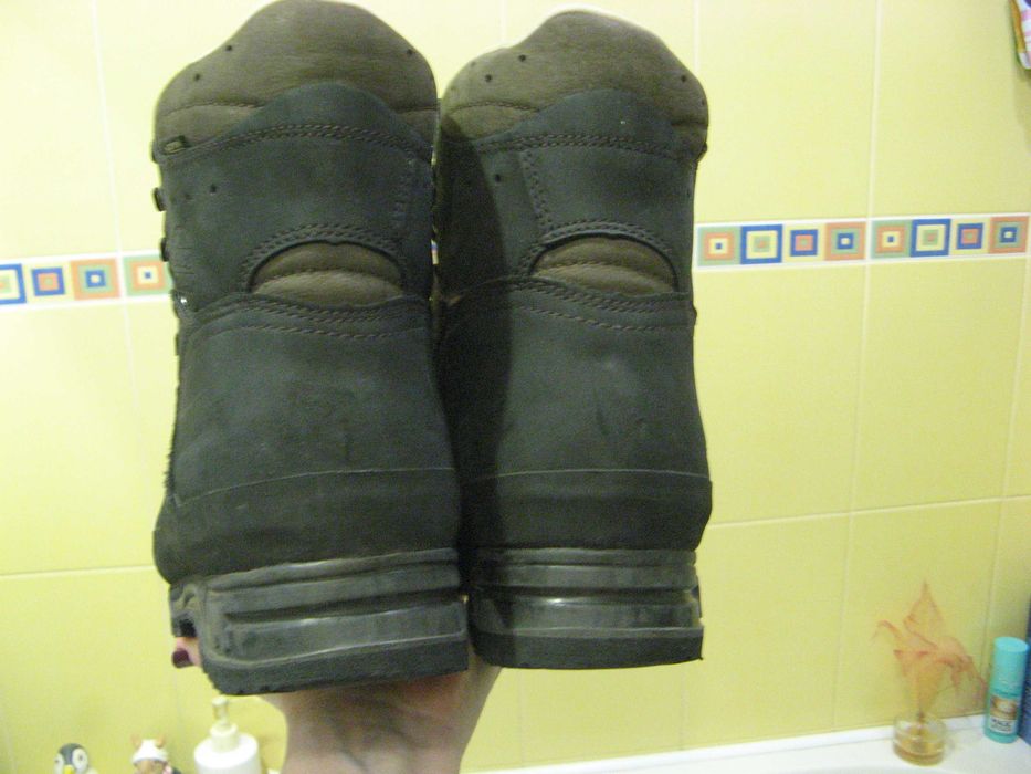 Ботинки на мембране Gore-Tex 44