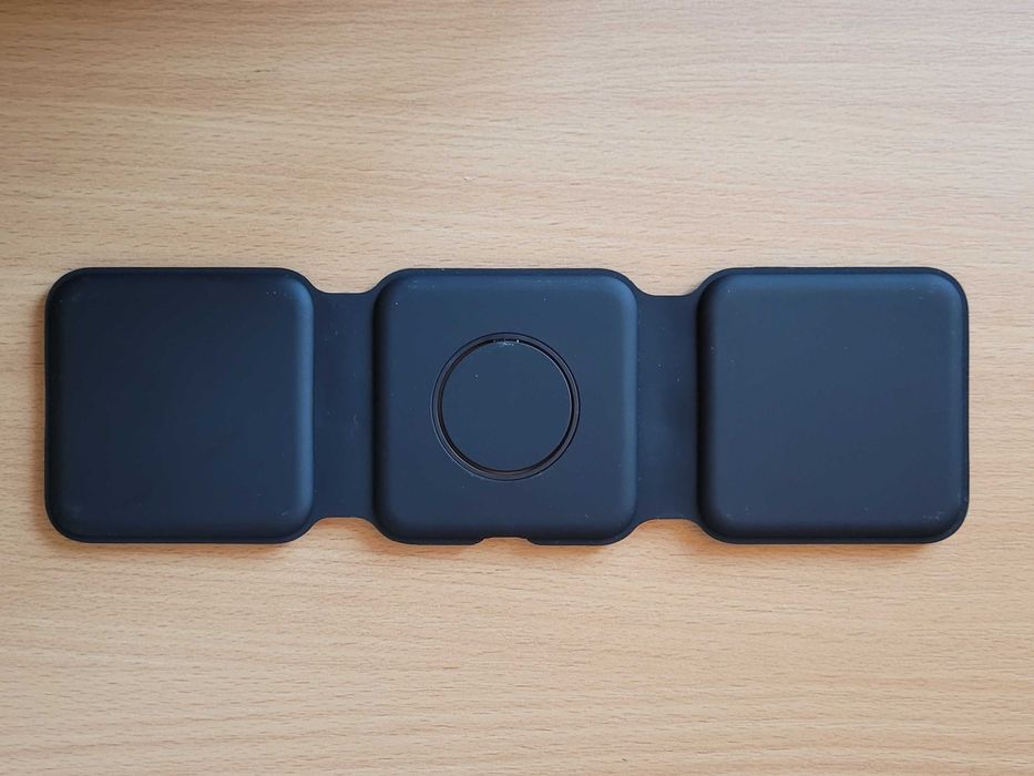 Składana bezprzewodowa ładowarka indukcyjna 3 w 1 czarna do Apple