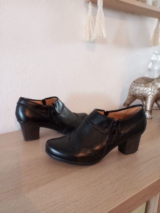 Sapatos Saltar Tamanho 37