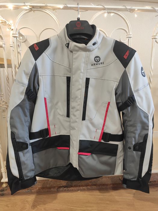 Casaco Mota Tamanho M - ARMURE
Dune Waterproof - 4 estações