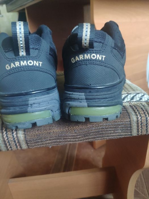 Трекинговые кроссовки Garmont