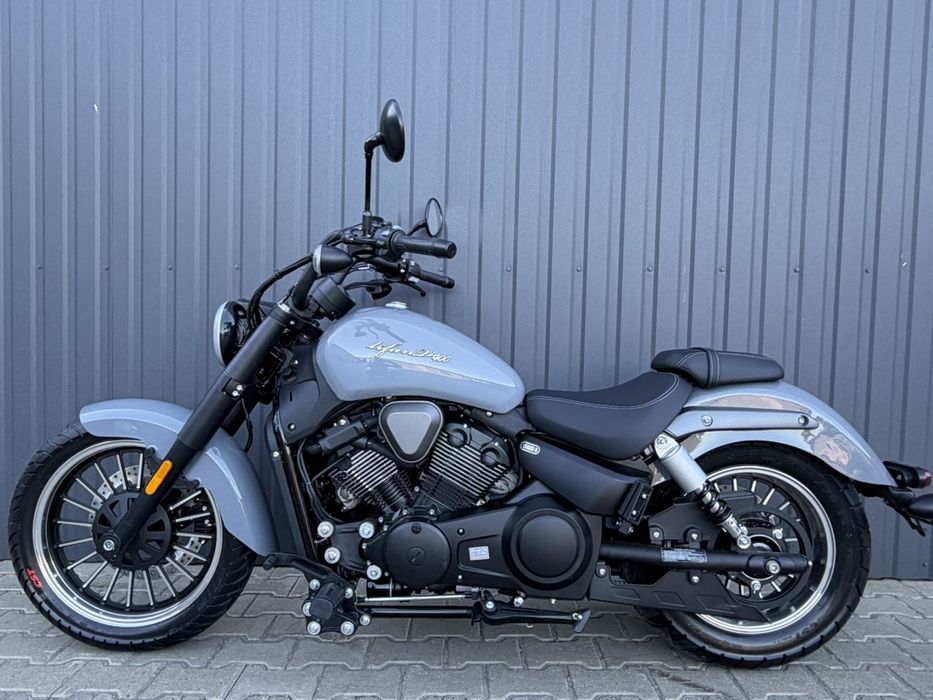 Мотоцикл Круїзер (чоппер) LIFAN V400