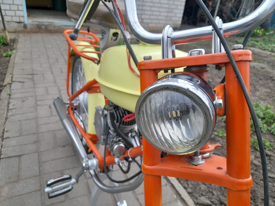 Лёгкий мопед Рига 13( после реставрации).