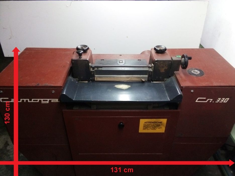 Máquina de costura Golf