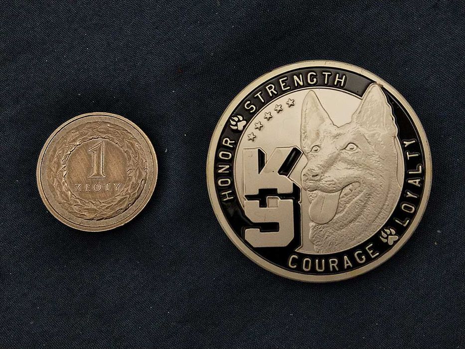 Challenge coin K9 Honor Strength Courage Loyalty