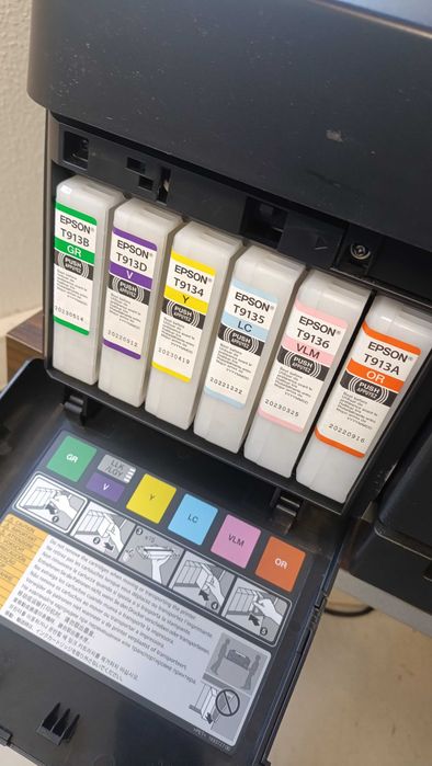 Impressora Epson P5000 c/ avaria
