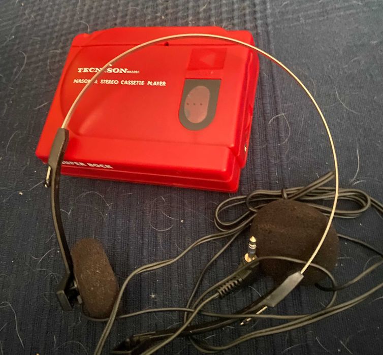 hedphones antigos  novos tecnison