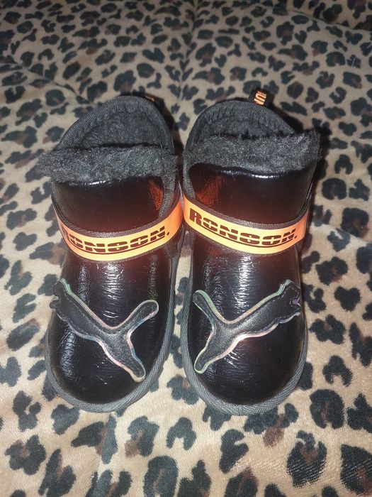 Продам  детские угги