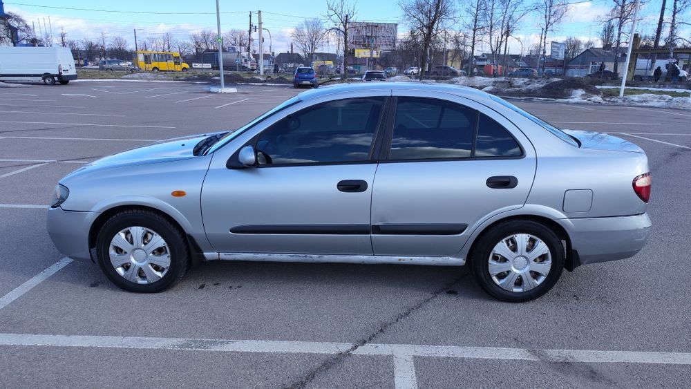Nissan Almera 2004 (1.5 бензин)