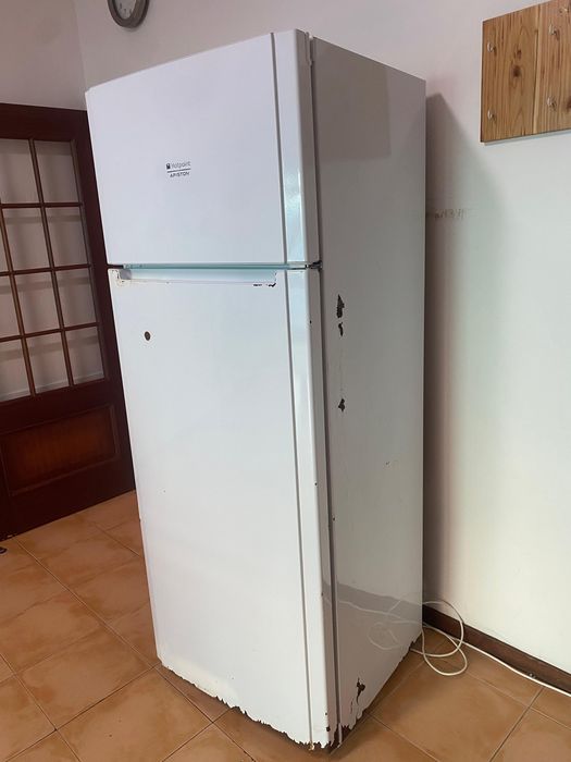 Frigorífico grande Hotpoint