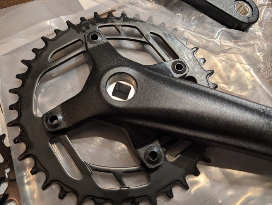 Kompletna grupa microSHIFT AdventX  szosa gravel