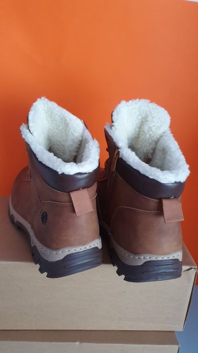 Buty nowe męskie zimowe w modnym kolorze Rozmiar 43
