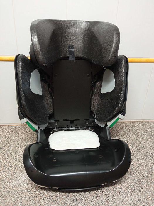 Cadeira auto, marca Bébé Confort, 3,5-12 anos, muito bom estado