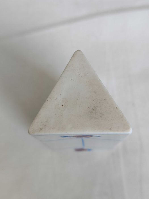 Paliteiro Triangular | Arte Deco | Fábrica Vista Alegre | 1922