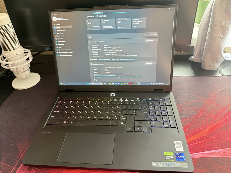 Ноутбук ігровий Lenovo Legion Pro 5 16IRX10 (83NN001ERA) Eclipse Black