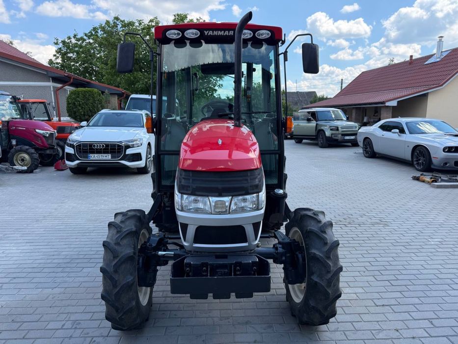 Японський трактор Yanmar