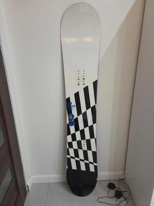 Sprzedam deskę snowboardową Capita Volcom