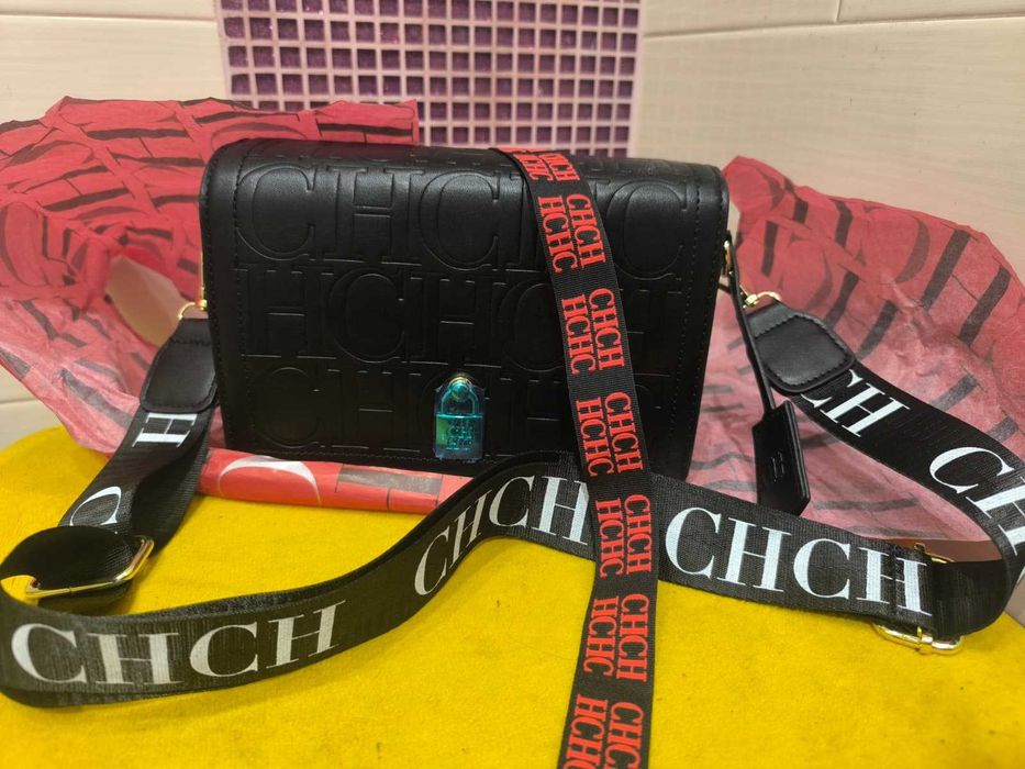 Mala de Senhora Carolina Herrera Nova