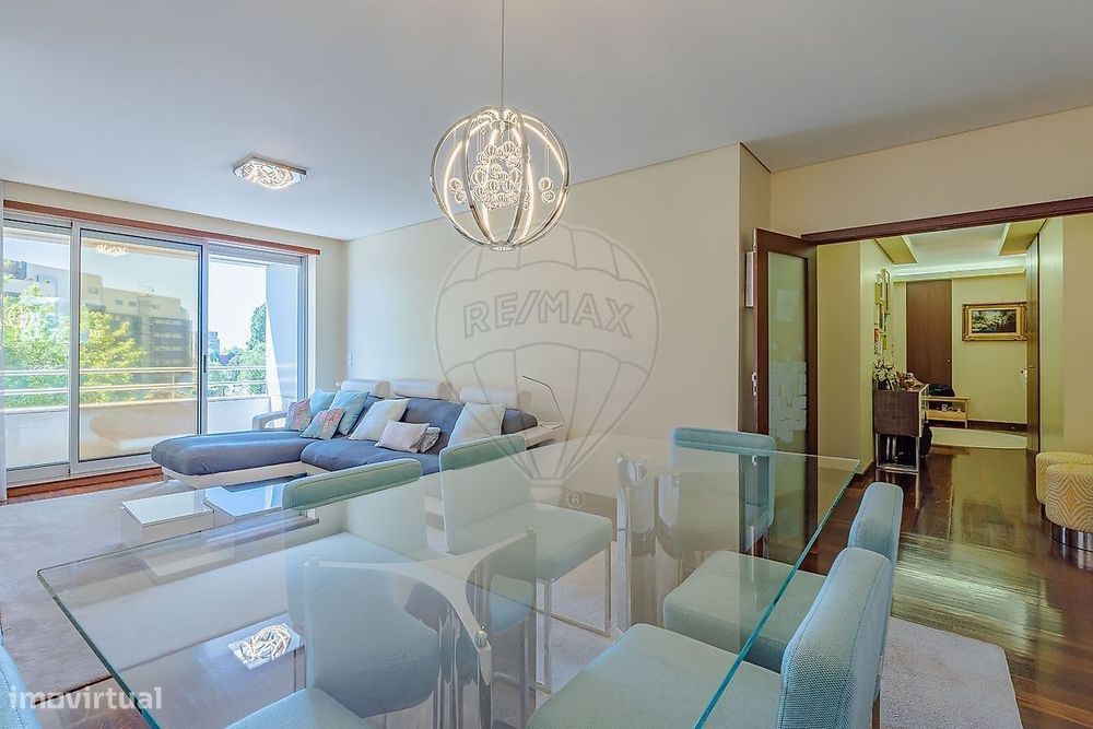 Apartamento T2 para venda — Paranhos, Porto