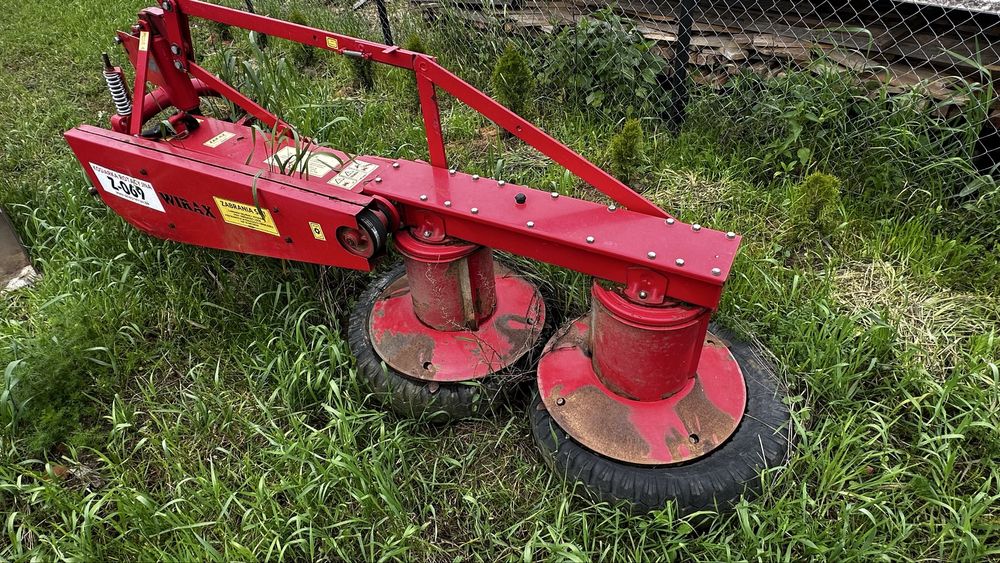 Трактор універсал 445 , причеп , косарка роторна z-069