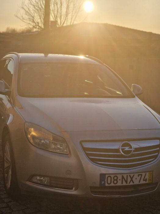 Opel Insígnia Caravan 2.0CDTI — photo 3