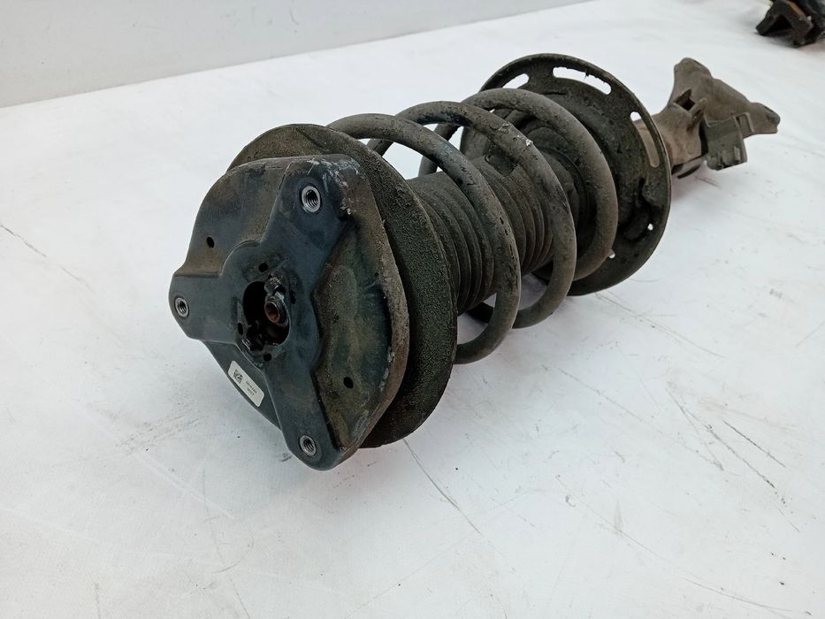 Amortecedor frente direito MERCEDES-BENZ Classe C (W204)