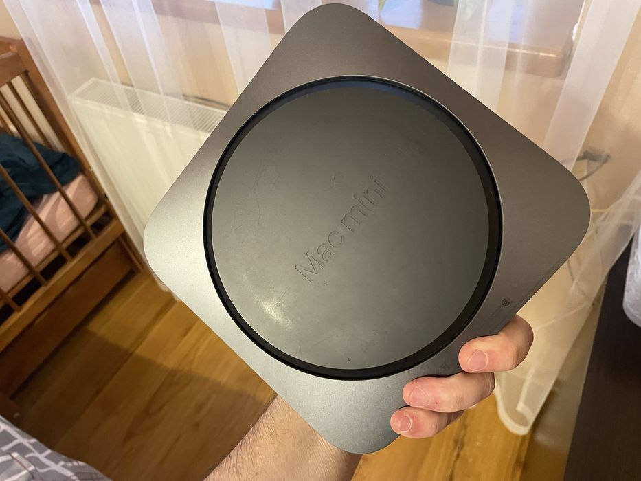 Mac mini late 2018 a1993 на і7!