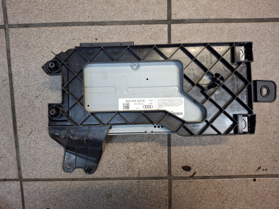 Wzmacniacz Audi Q5 BANGAnd OLUFSEN 80A035223A