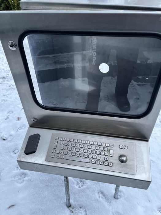 Szafa komputerowa , sterowanie cnc,automatyka.