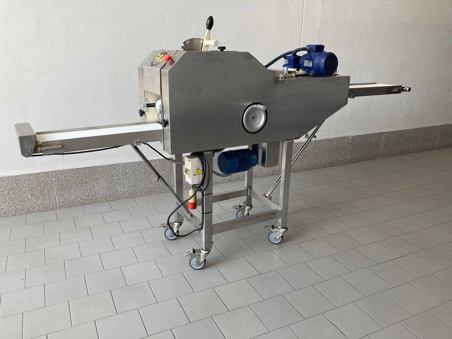 Vincadora 2 filas com laminas para corte pão bijú