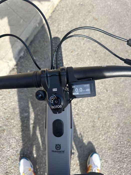 Bicicleta eléctrica HUSQVARNA Light Cross LC5 Talla M, Color GRIS