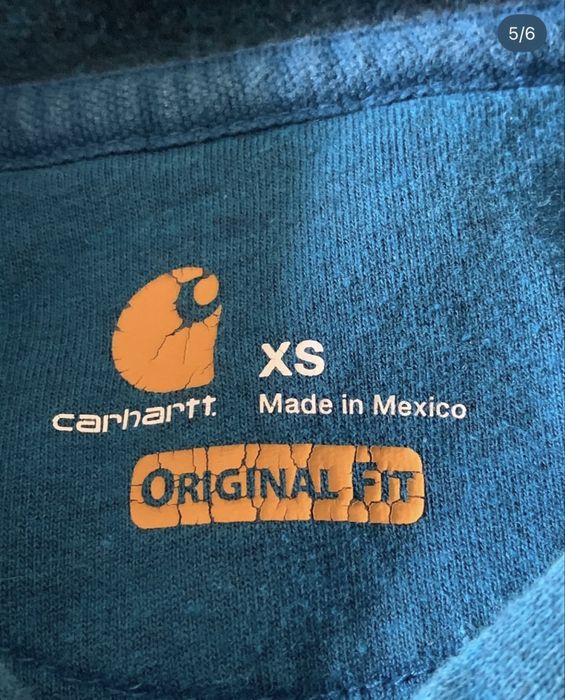худі Carhartt.