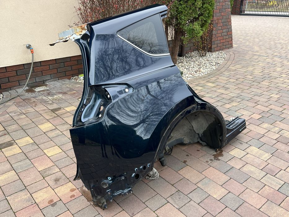 Blotnik Toyota  RAV4 IV