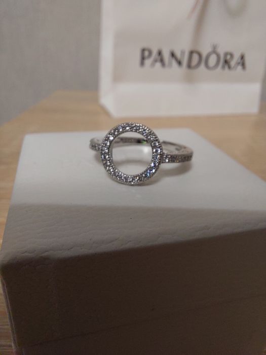 Pandora нове обміняю