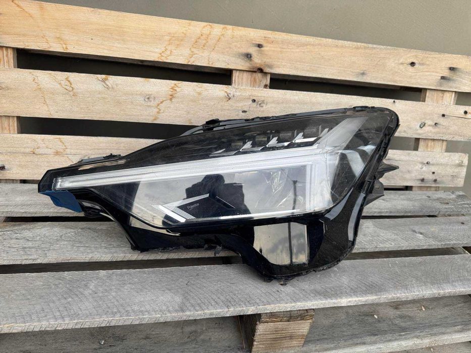 Фари на запчастини Polestar 2